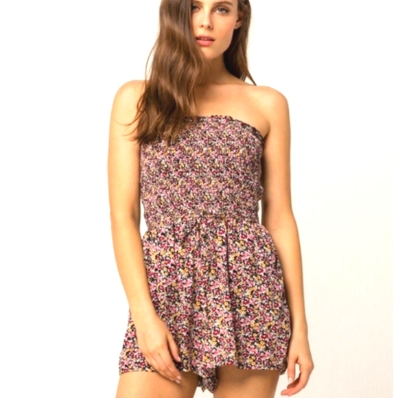 Band of Gypsies strapless floral romper XS - Picture 1 of 8